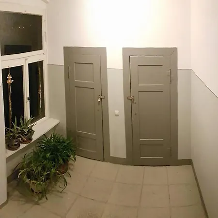 Jennys Ferienwohnung 1 * Naumburg (Saale)