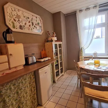 Jennys Ferienwohnung 1 * Naumburg (Saale)